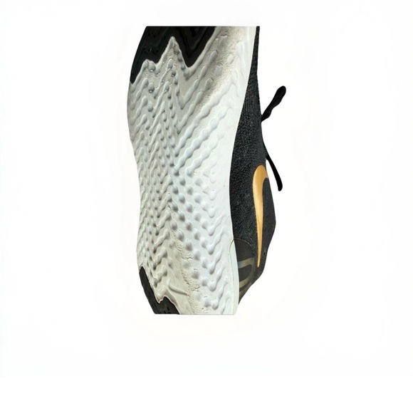 Nike Epic React Women’s Running Shoes Black Gold Mesh U.S. 8.5 AQ0070-013 - Picture 9 of 10